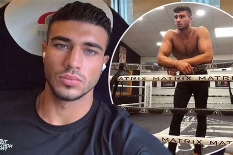 tommy fury naked|Love Island star Tommy Fury goes topless and beats chest on